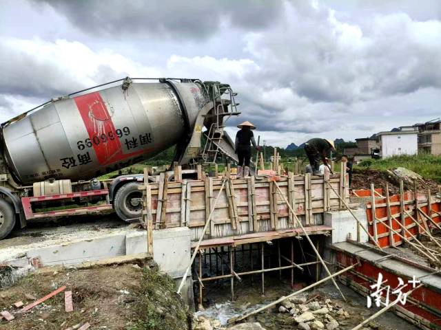 楊梅浪渠系清淤攻堅歷時四個月。楊鈞著 攝